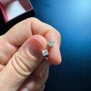 1/4 Carat Diamond Earrings Princess Cut